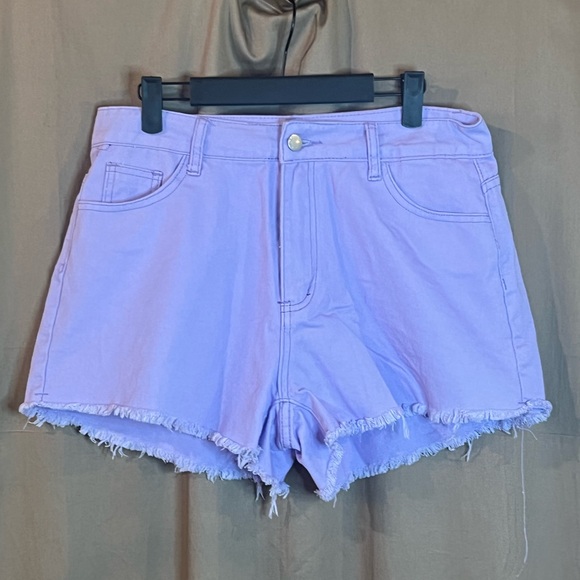 SHEIN Jean shorts. Purple, size 32. - Picture 2 of 5